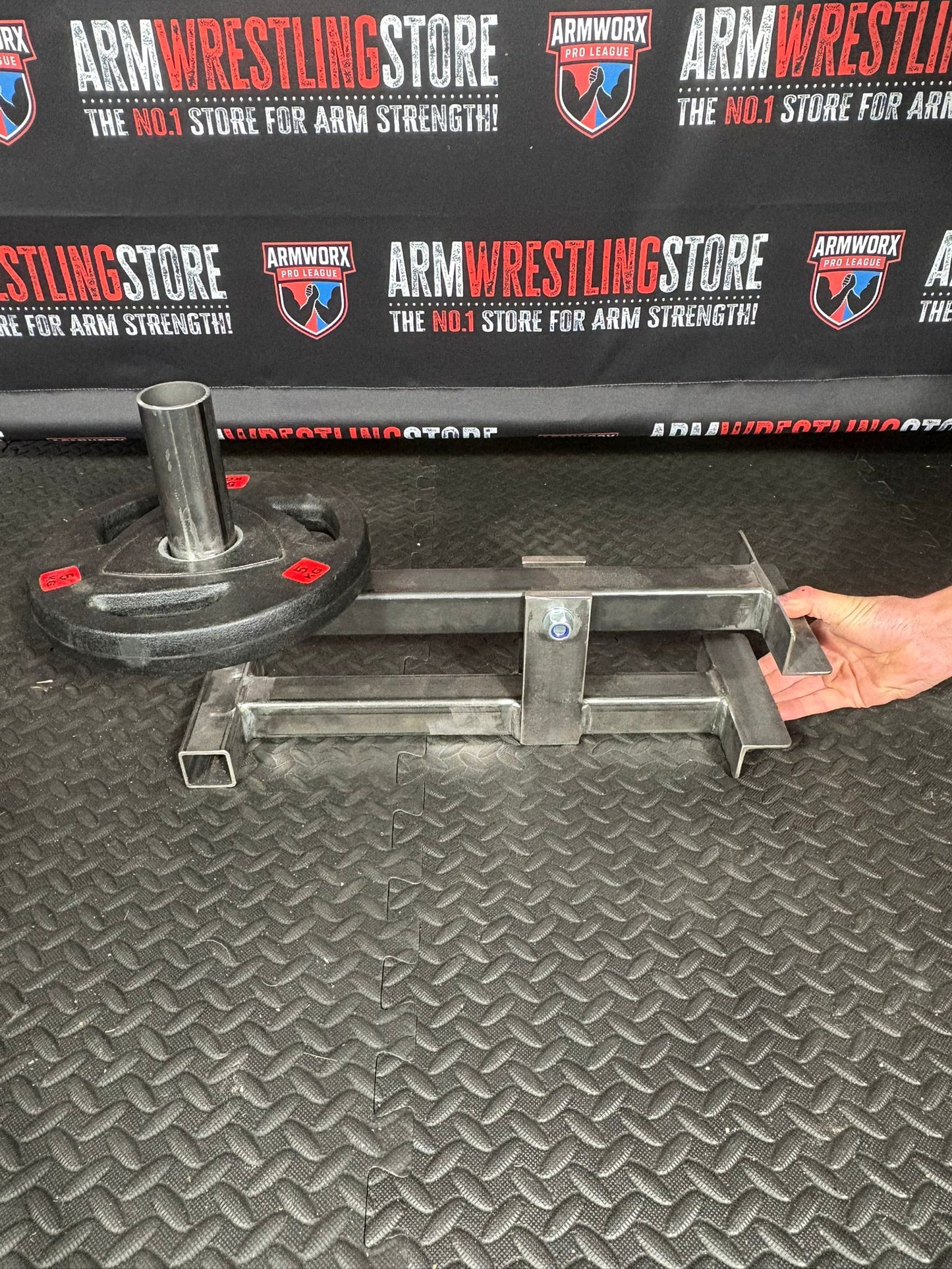 Pinch Grip Thumb Training Strength Machine